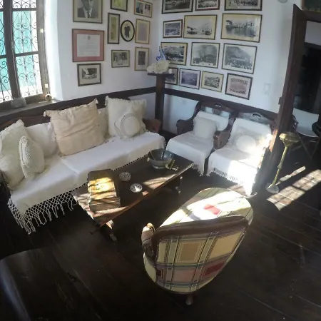 The Scarlet House Holiday home Megisti