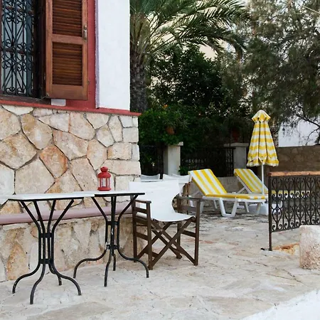 The Scarlet House Holiday home *