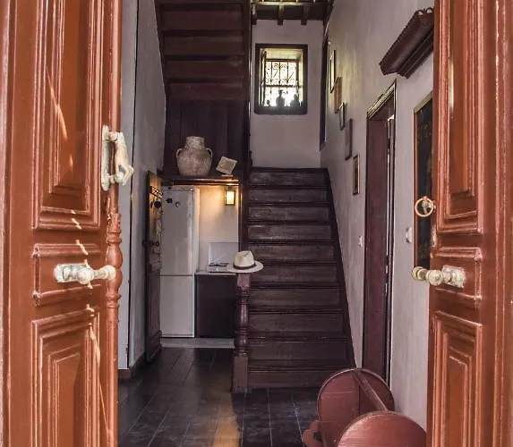 Ferienhaus The Scarlet House *